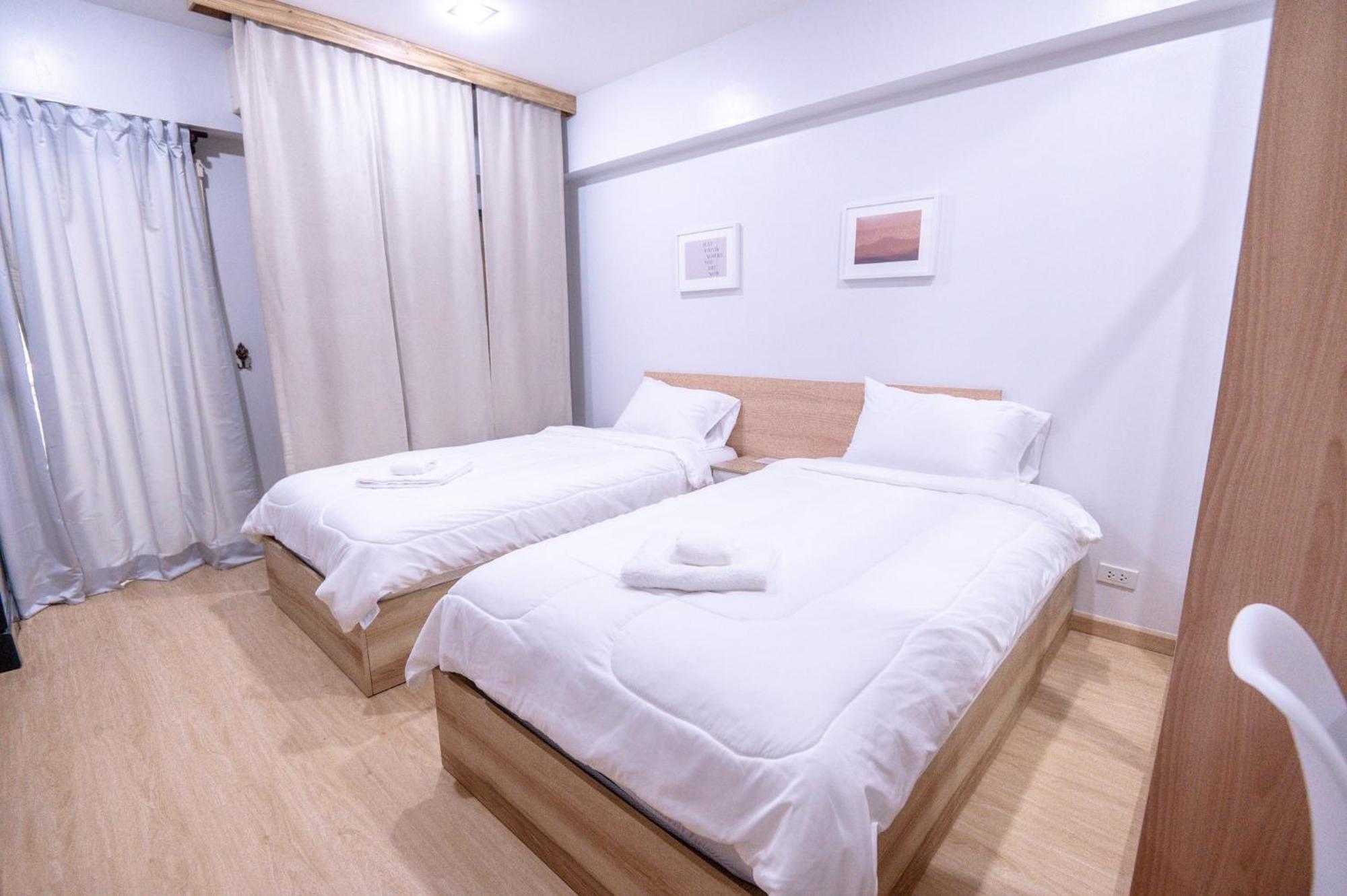 Creston Grand Hotel Suphanburi Extérieur photo